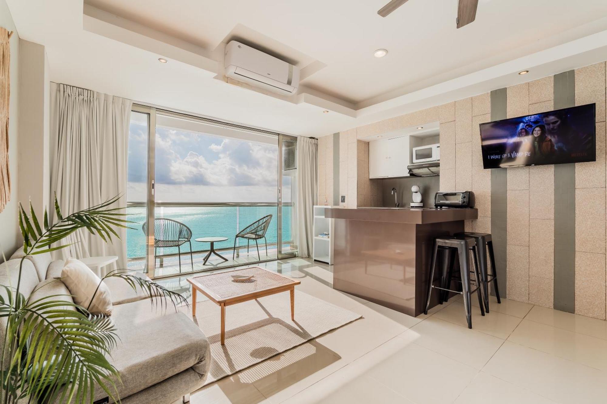 *Turquoise Escape- Beachfront Studio By Casa Paraiso* Cancun Bagian luar foto